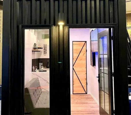 Moderno design Customized Color Steel Fabricato Installazione rapida Case modulari prefabbricate su ruote per camper mobile
