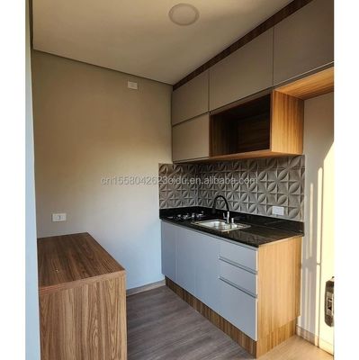 Struttura principale Tubi quadrati in acciaio galvanizzato Contenitore a confezione piatta per esterni Moderno design Case contenitori prefabbricate