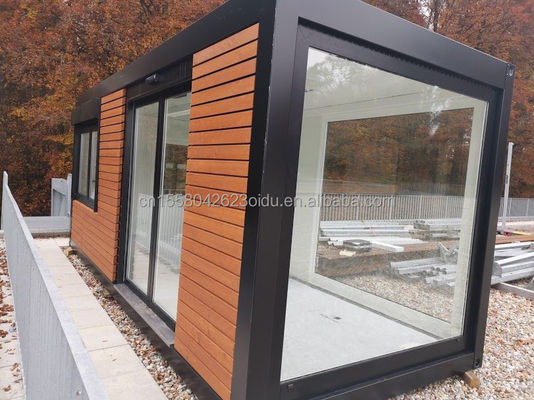 Casa in legno prefabbricata di 20 piedi di design moderno Materiale in acciaio Casa contenitore minuscola per hotel / coppia Vocazione all'aperto