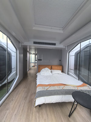 Cornice in acciaio Galvanizzato In acciaio piegato 180g Vacanze all'aria aperta o hotel Moderno design Camera capsula prefabbricata 20 FT 40 FT