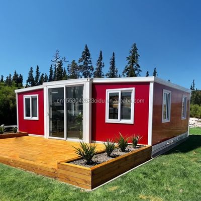 Case prefabbricate modulari in legno UE con 2 camere da letto con design moderno e tubi quadrati in acciaio galvanizzato