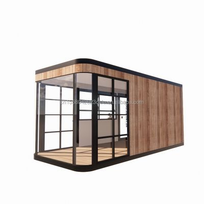 Tubi quadrati in acciaio galvanizzato Struttura 20ft Contenitore Bar da caffè Mobile Sunlight House Bar all'aperto con colore personalizzato