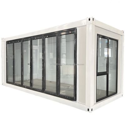 Colorato su misura 20ft Living Container Home Prefabbricato Tiny House con tubi quadrati in acciaio galvanizzato e design modulare