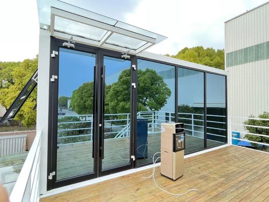 Design moderno Luxury Prefabbricato Container Flat Pack Cucine alberghiere con 50/75/100mm Wave Sandwich Panel Pareti