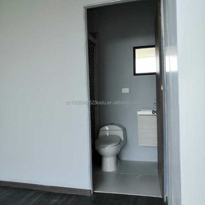 Finestre in lega di alluminio utilizzate in una casa in legno prefabbricata di lusso di 20 piedi con cucina e bagno