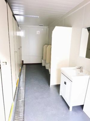 Sguardo moderno Bagno prefabbricato Bagno per negozio o villa Vetro in lega di alluminio e design moderno di metà secolo
